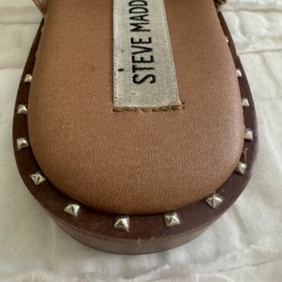 Steve Madden Women's Skyler Studded Strappy Slide Sandals - Picture 10 of 16